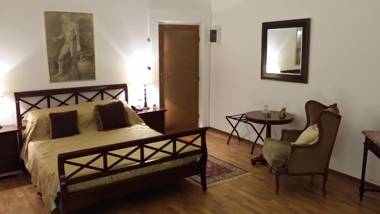 Grand Boutique Hotel