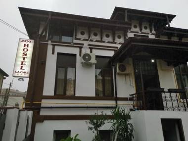 Joe Hostel