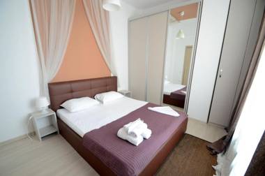 Uptown Residence Apartments