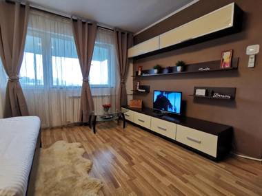 Studio 37 by MRG Apartments