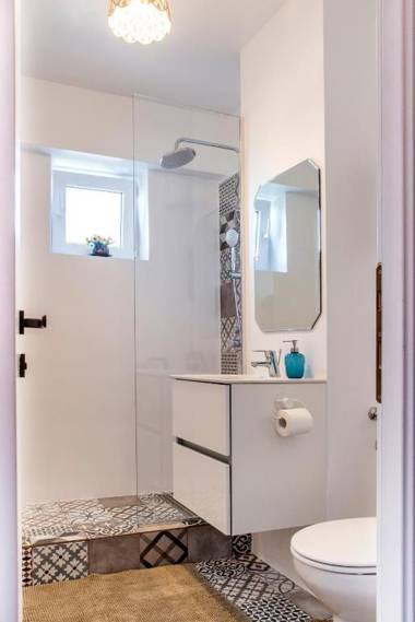 Studio L by MRG Apartments