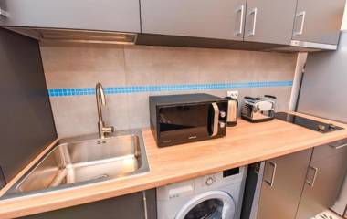 Parliament & River View Apartments