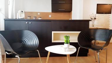 Eminescu Central Studio Apartment