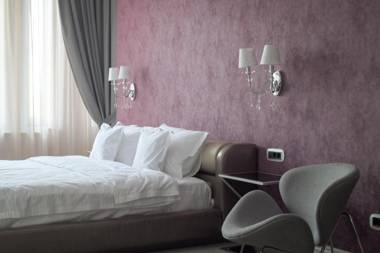 HIGHLINE DOWNTOWN OLD TOWN UNIRII SQUARE