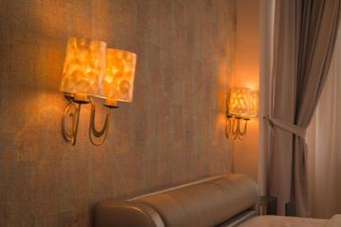 HIGHLINE DOWNTOWN OLD TOWN UNIRII SQUARE