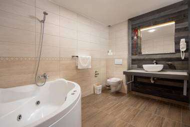 Pensiunea Hora cu Brazi