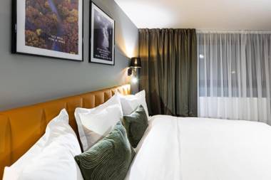 UpperHouse Boutique Hotel