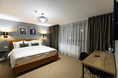 UpperHouse Boutique Hotel