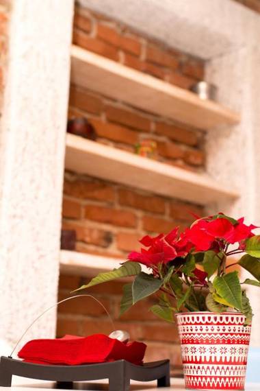 Michael Weiss apartment