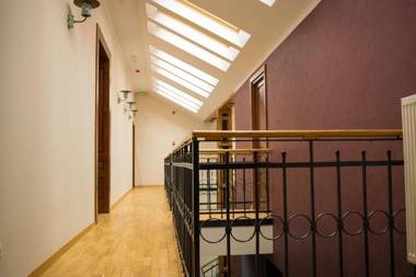 Antler Boutique Hotel