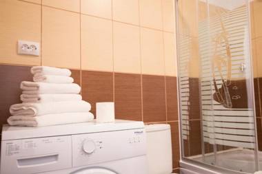 Sunny Old Town Apartment Brasov