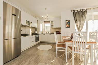 Elegant Sophia's Apartment