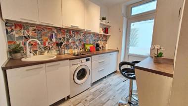 Jules Studio Downtown