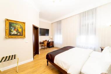 Picasso Boutique Hotel