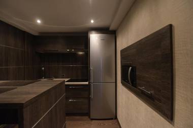 H & V Residence - Bungalow Apartment