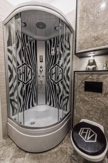 H & V Residence - Diamond Bungalow Apartment