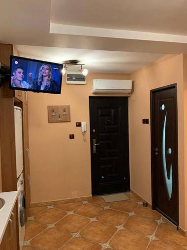 Garsoniera Ania Baile Felix