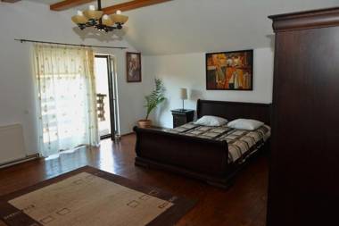 Pension Andra's House