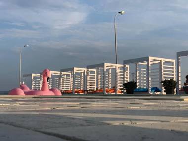 Riviera by Queens Hotel and Resort