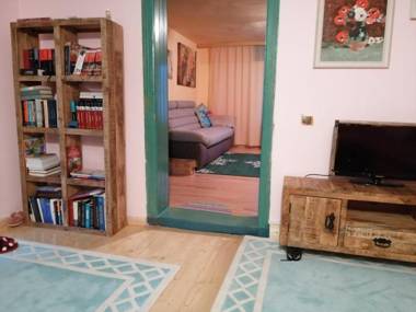 Hello Nature House - Cheile Nerei Carasului Garlistei