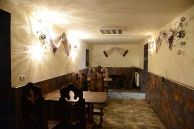 Vila Perla Sapanteana