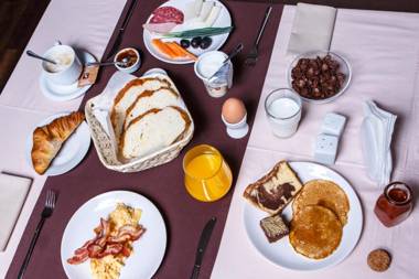 Hotel Pestera Patinoar & Spa