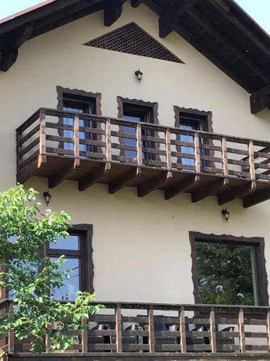 Pensiunea Valea cu Salcâmi