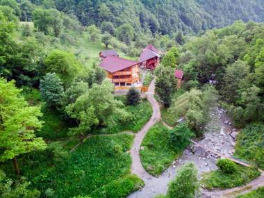 Pensiunea Huda lui Papara