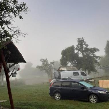 Room in Guest room - Sejour in green garden with lake view for 2 People