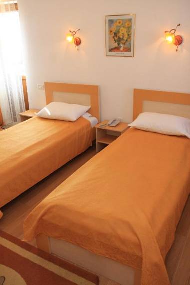 Pensiunea Maria  Floresti