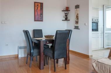 Modern and bright apartment in Ruma