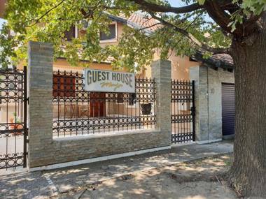 Guest House Maja