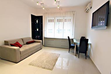 City Centre Apartment Novi Sad