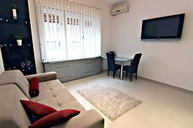 City Centre Apartment Novi Sad