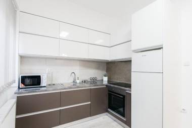 Silver Apartment