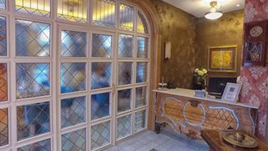 Boutique Macchiato House