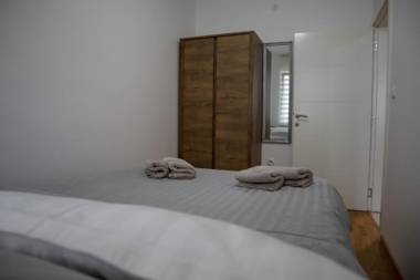 King's park apartment