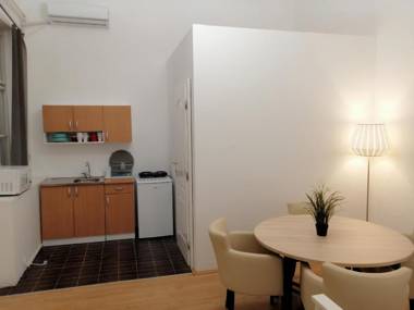 Filin Home Zmaj Jovina