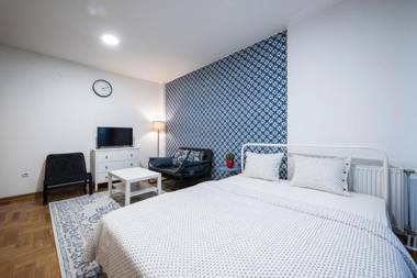 !PROMO! Сentral Safe n Sound Studio-Free private garage