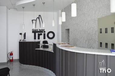 Garni Hotel Tri "O"