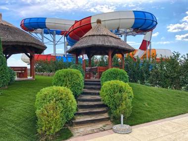 S - Club Resort Aqua Park and Spa