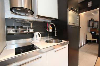 Business & Travel Apartments