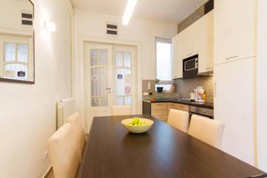 City Break Apartments Chic and Luxury