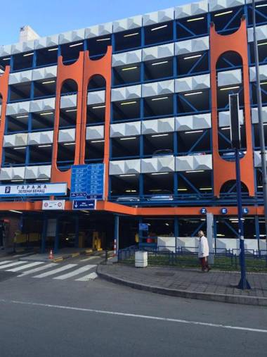 M&M Downtown Apartment