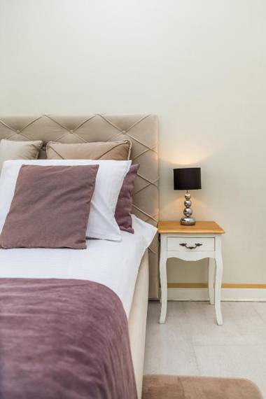 Max Luxury Apartments