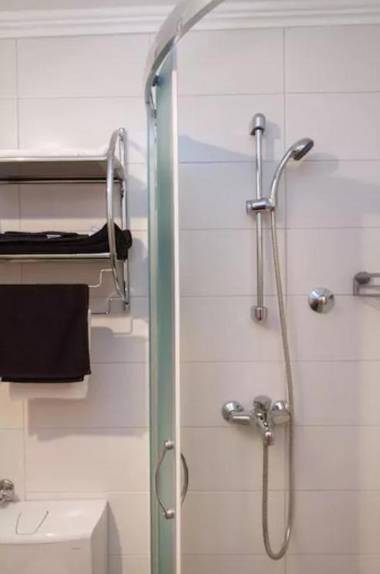 Modern Cozy Apartment