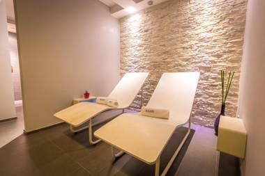 HostGost at BAMS (Private Spa included)