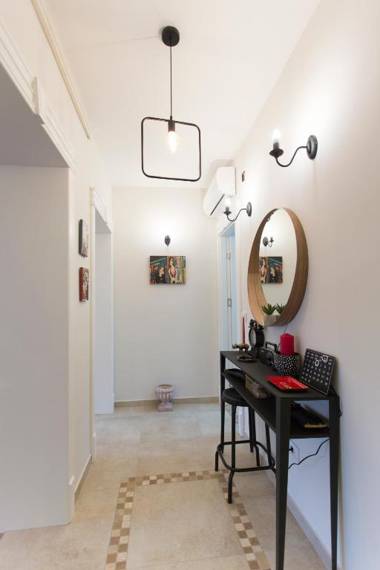 City Side Up Exclusive