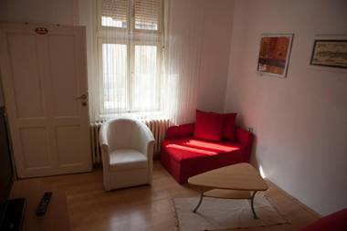 Cute little apartment in the center of Belgrade