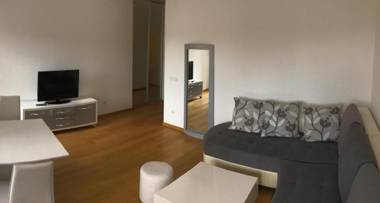 D2 - Cosy Downtown Apartment